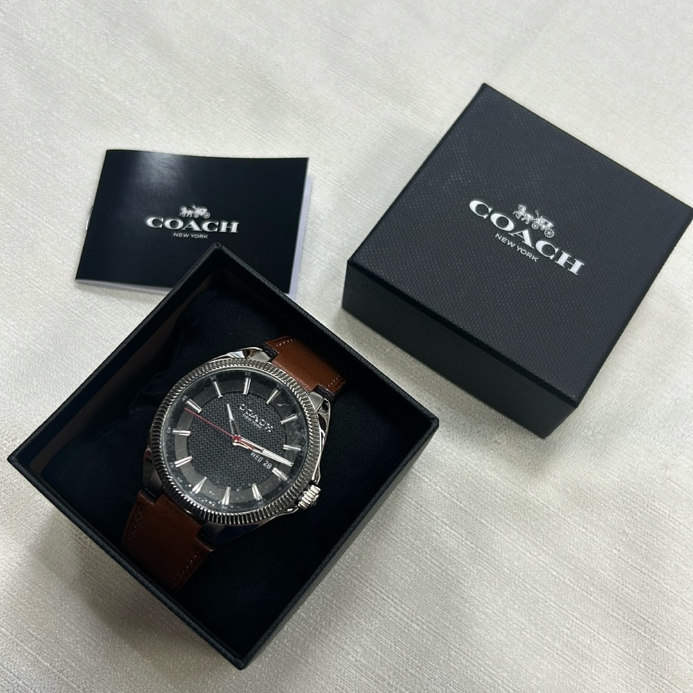 Coach Men’s Watch 🆕⌚️ - Picture 1 of 6